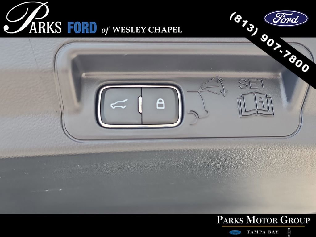 Certified 2025 Ford Explorer ST AWD/4WD image 9