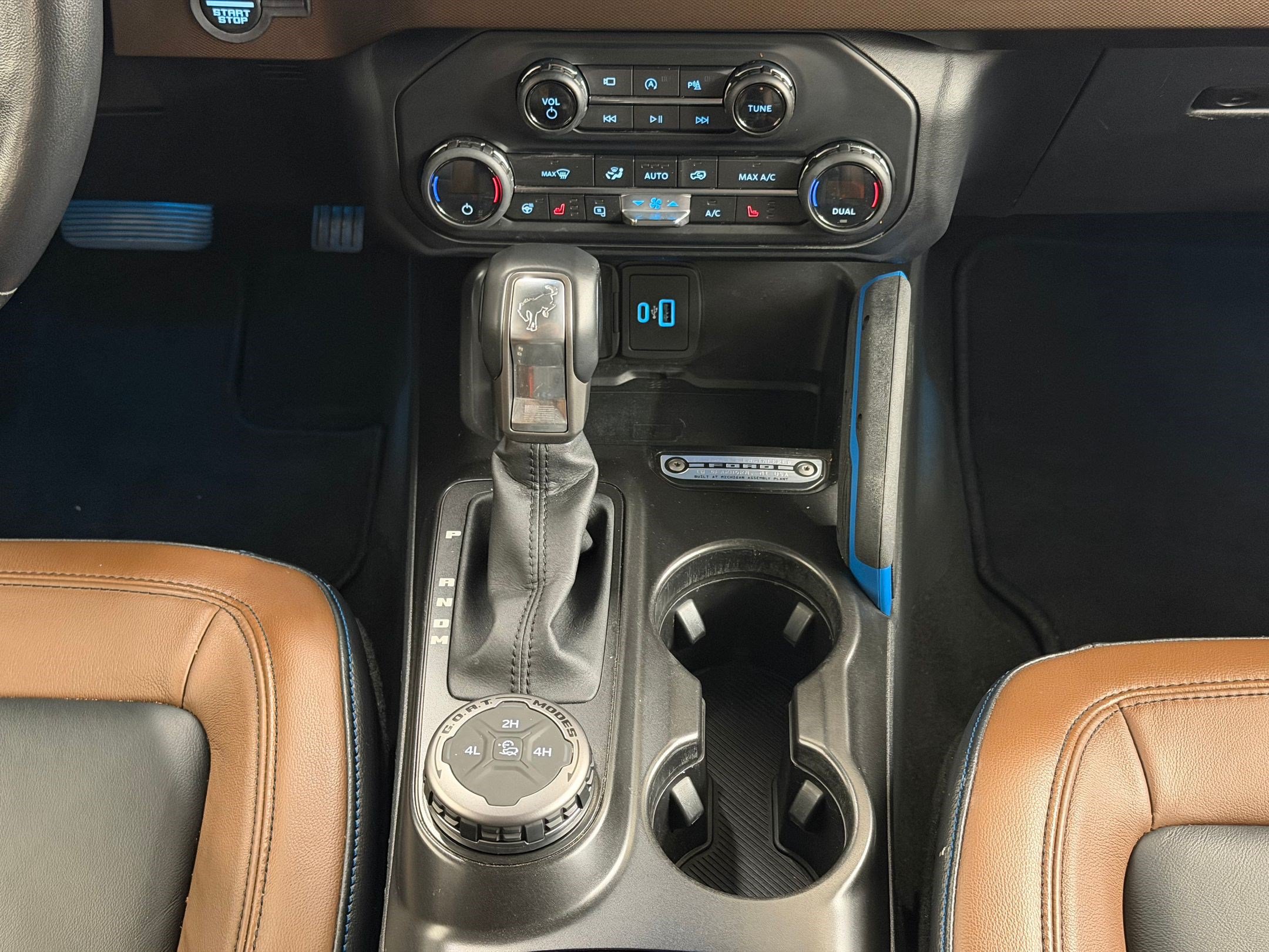 Certified 2021 Ford Bronco Outer Banks AWD/4WD image 17