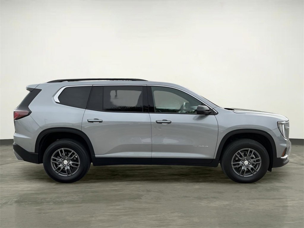 Used 2025 GMC Acadia Elevation image 13