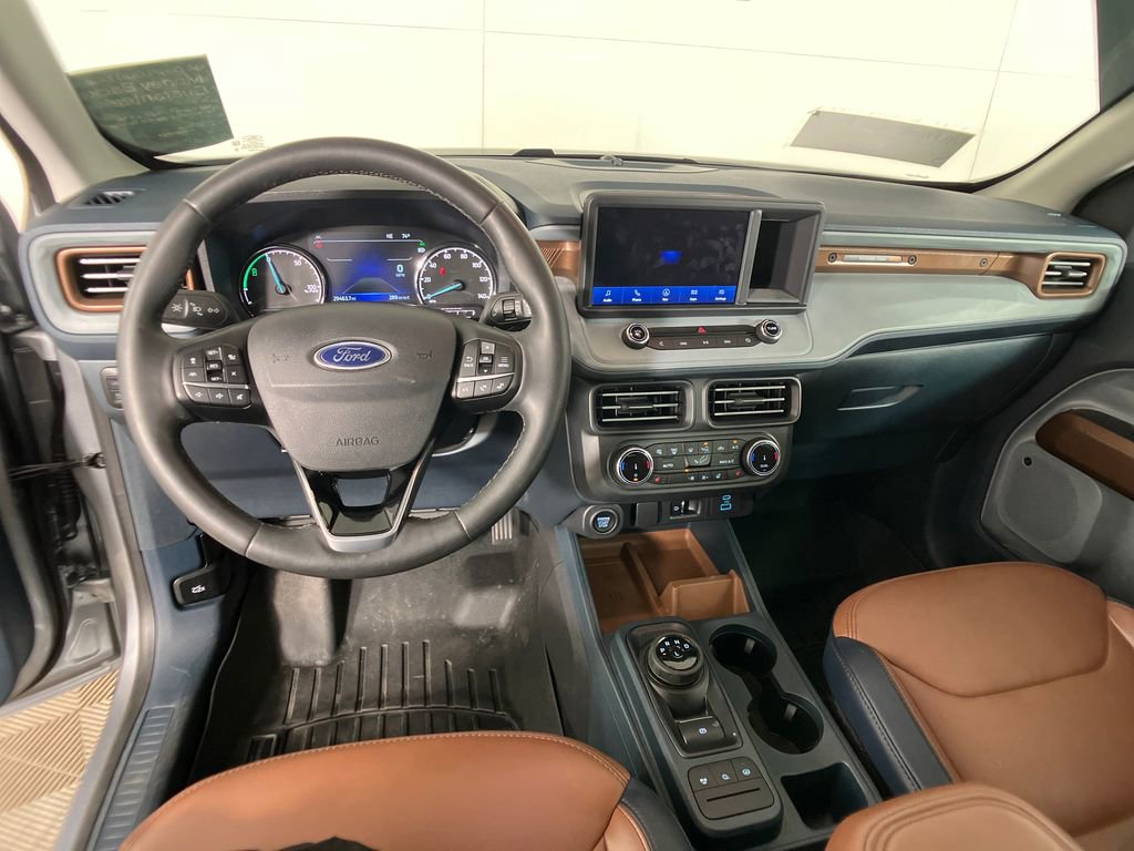 Certified 2024 Ford Maverick Lariat image 8