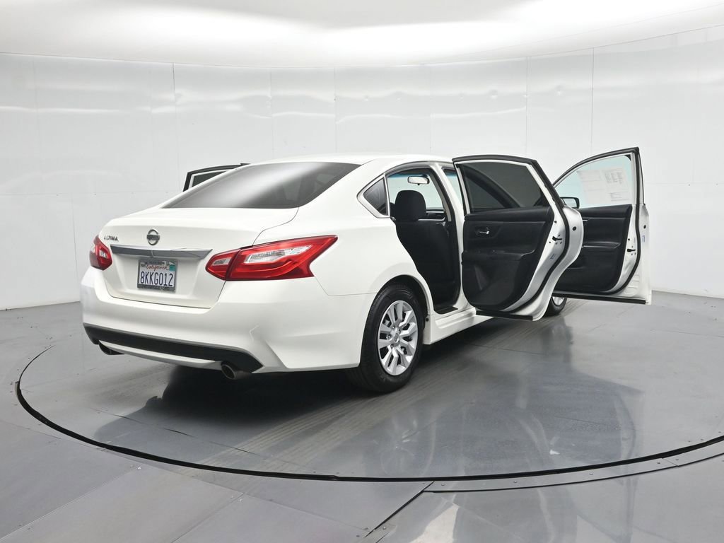 Used 2017 Nissan Altima 2.5 S w/ Power Driver Seat Package image 33