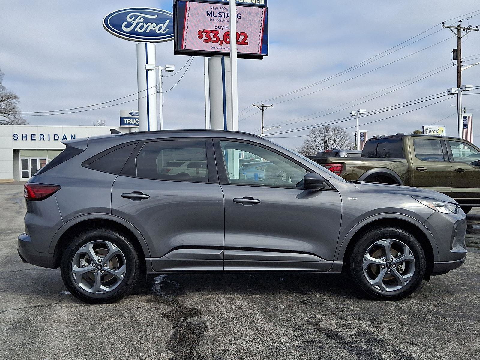 Certified 2023 Ford Escape ST-Line w/ Tech Pack #1 image 7