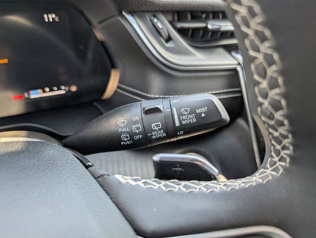 Used 2023 Jeep Grand Cherokee Altitude AWD/4WD image 23