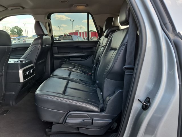 Certified 2024 Ford Expedition Max XLT RWD image 30