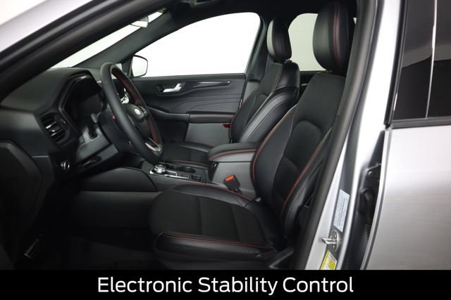 Certified 2024 Ford Escape ST-Line w/ Tech Pack #1 AWD/4WD image 29