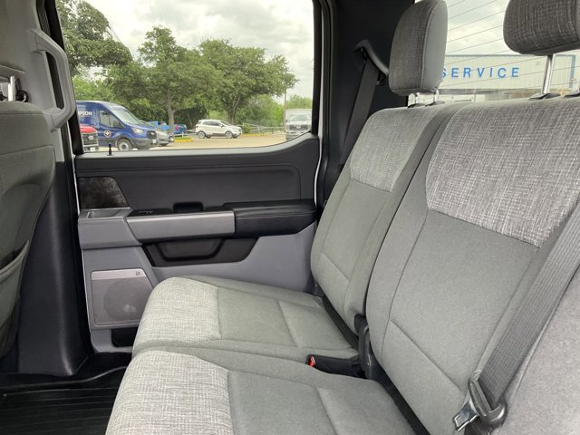 Certified 2025 Ford F250 XLT w/ Black Appearance Package AWD/4WD image 10