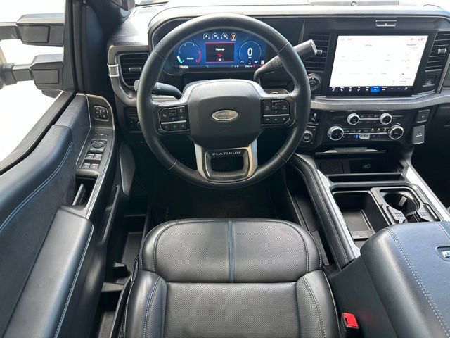 Certified 2025 Ford F450 Platinum AWD/4WD image 16