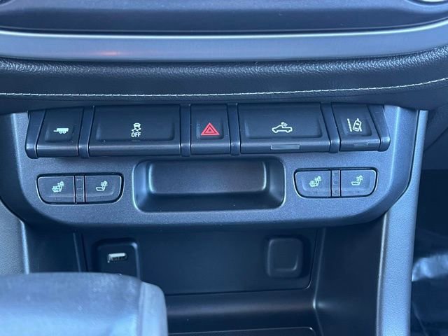 Used 2017 GMC Canyon SLT image 43