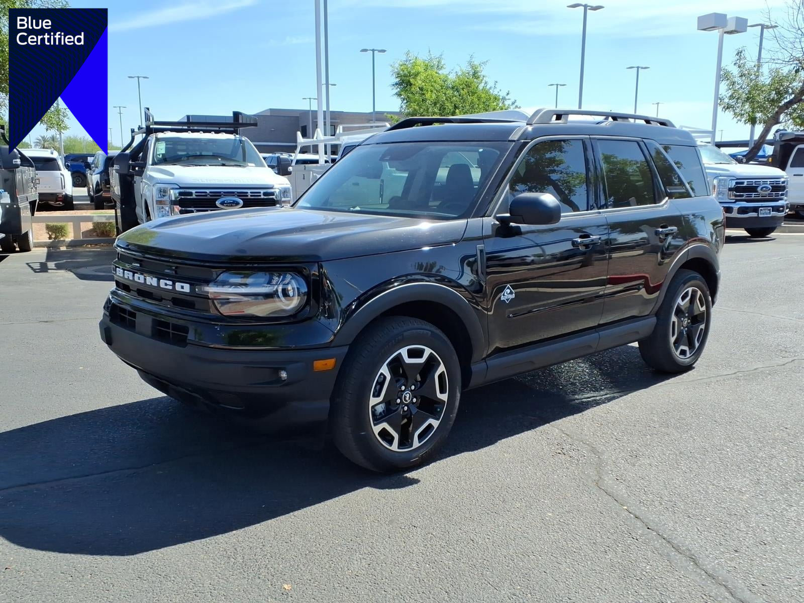 Certified 2023 Ford Bronco Sport Outer Banks w/ Tech Package AWD/4WD image 1