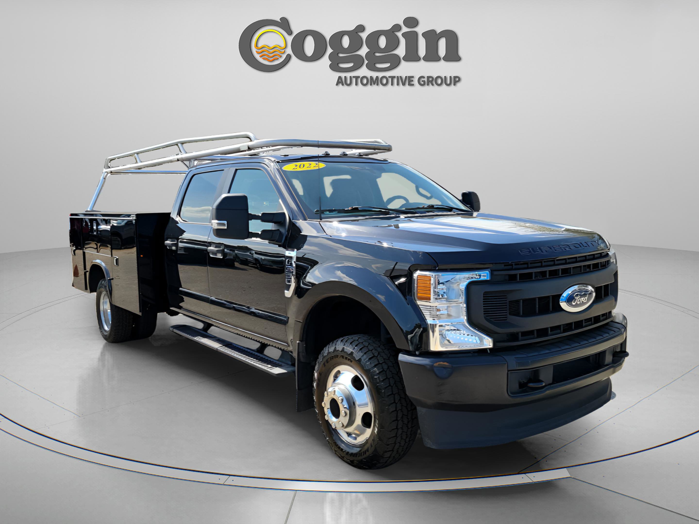 Certified 2022 Ford F350 XL w/ Power Equipment Group image 4