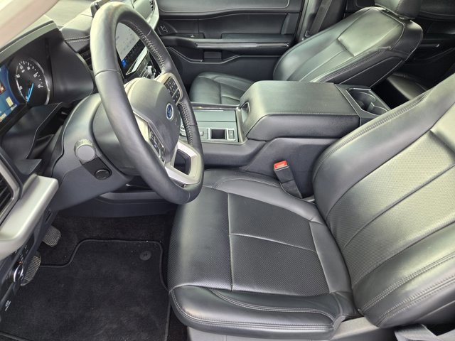 Certified 2022 Ford Expedition XLT image 11