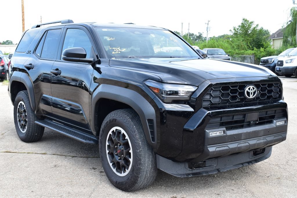 Used 2025 Toyota 4Runner TRD Off-Road AWD/4WD image 3