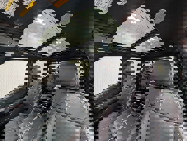 Certified 2023 Ford F150 Platinum w/ Equipment Group 701A High image 9