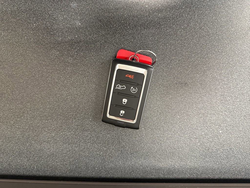 Used 2023 Jeep Grand Cherokee L Limited image 23