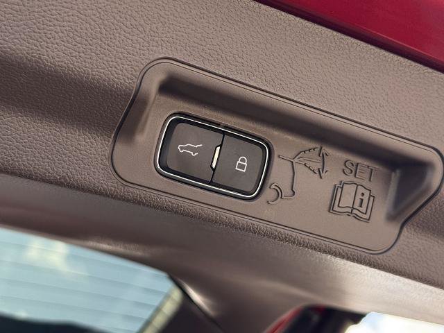 Certified 2023 Ford Explorer Platinum w/ Technology Package AWD/4WD image 6