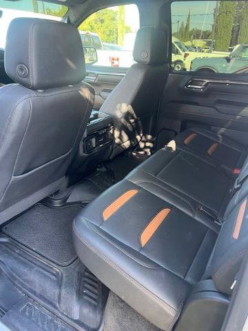 Used 2023 GMC Sierra 1500 AT4 w/ AT4 Premium Package AWD/4WD image 8