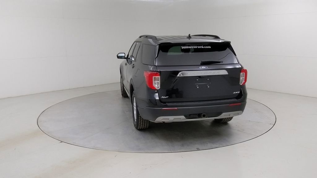 Certified 2022 Ford Explorer XLT w/ Equipment Group 202A image 16