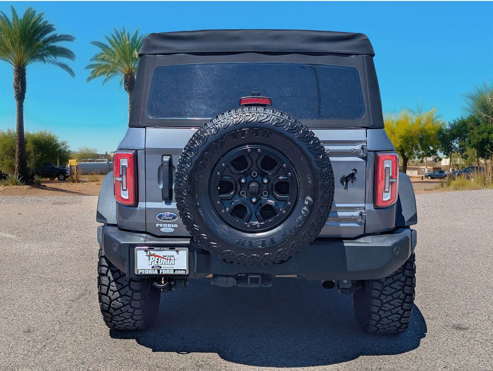 Certified 2023 Ford Bronco Wildtrak AWD/4WD image 4