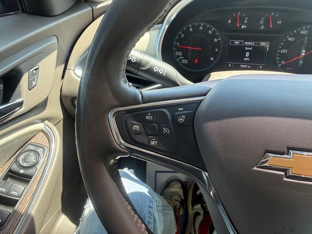 Used 2021 Chevrolet Malibu LT w/ Leather Package FWD image 24