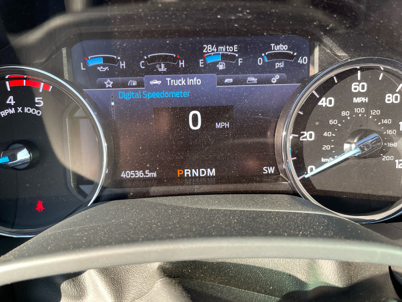 Certified 2022 Ford F250 Lariat w/ Black Appearance Pkg AWD/4WD image 11