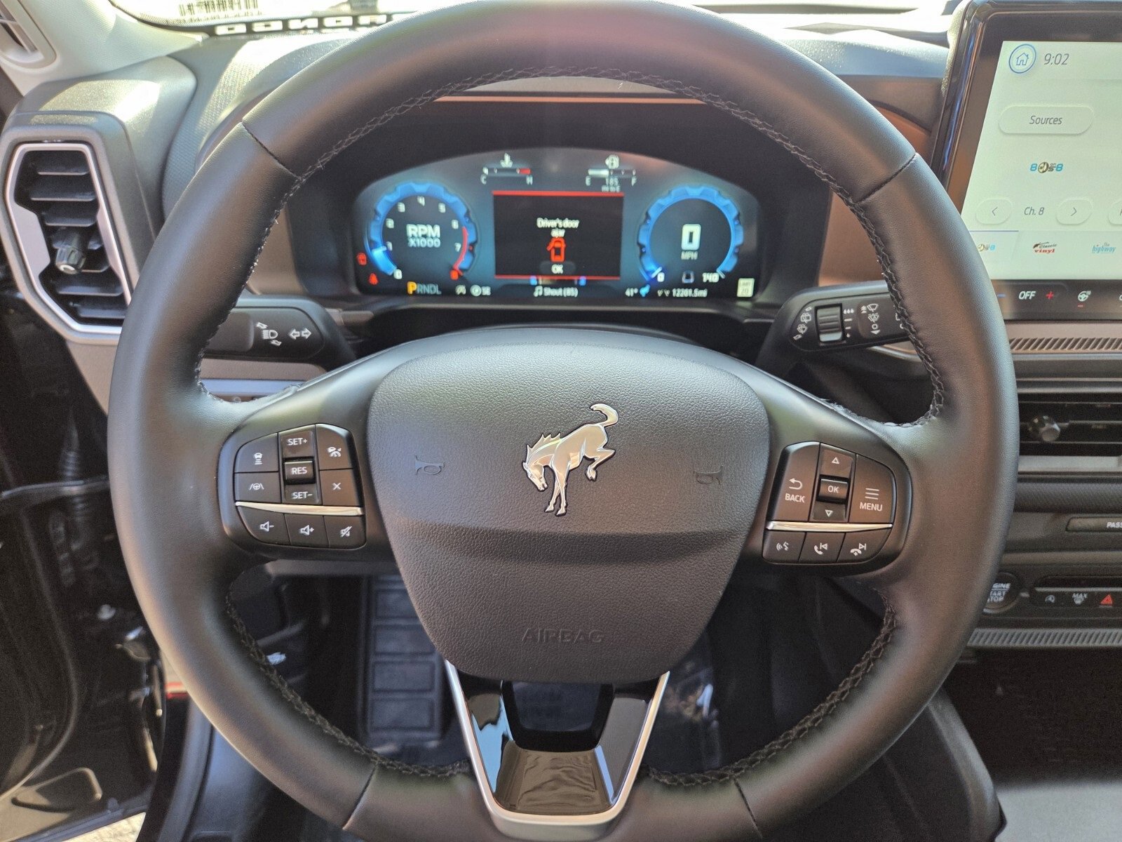 Certified 2025 Ford Bronco Sport Outer Banks w/ Outer Banks Tech Package+ image 18