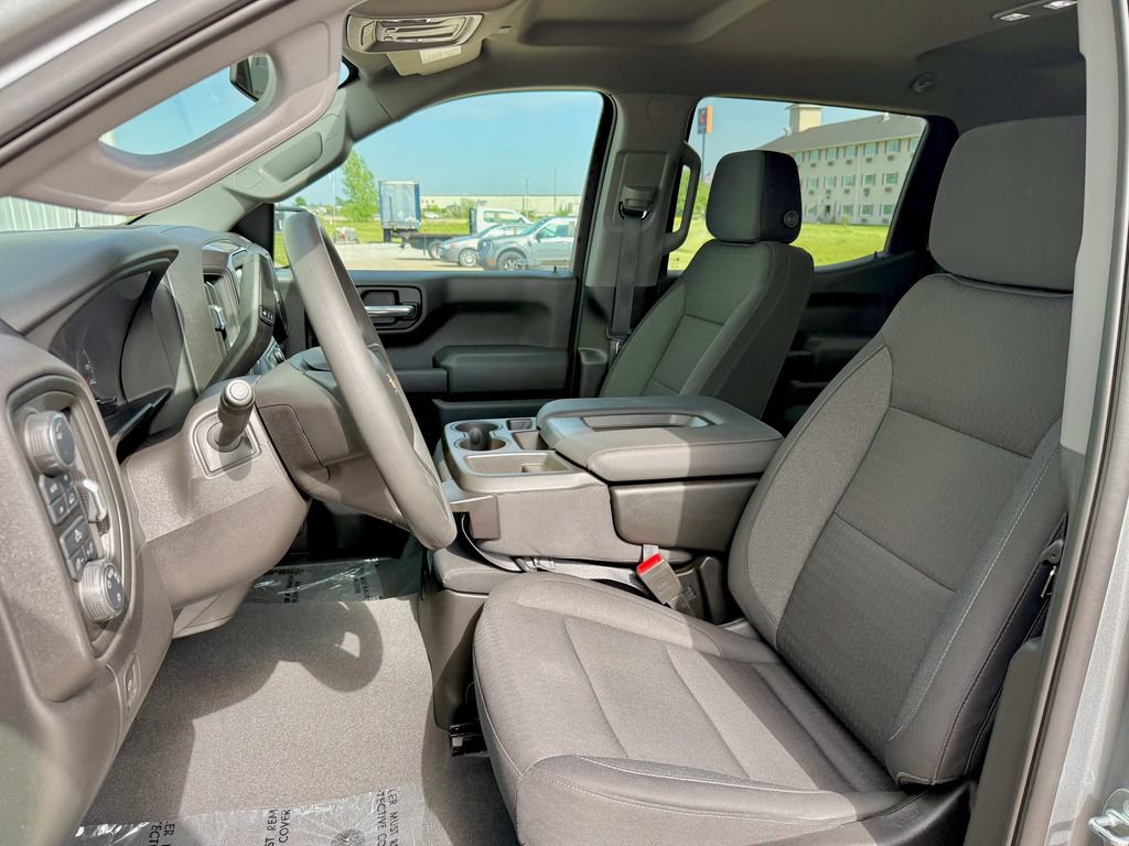 Used 2023 Chevrolet Silverado 1500 Custom w/ LPO, Dark Essentials Package AWD/4WD image 11
