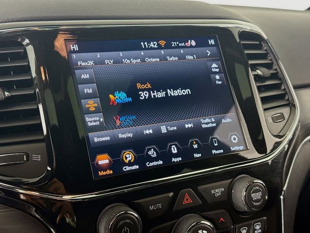 Used 2021 Jeep Grand Cherokee Limited image 15