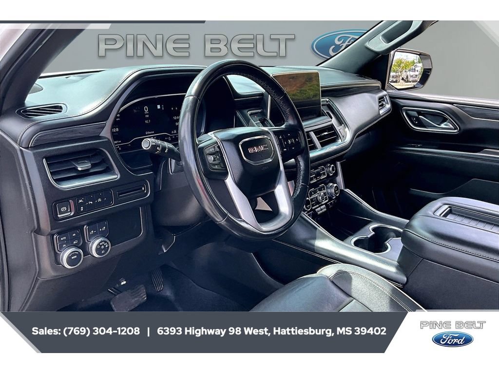 Used 2023 GMC Yukon XL SLT AWD/4WD image 12
