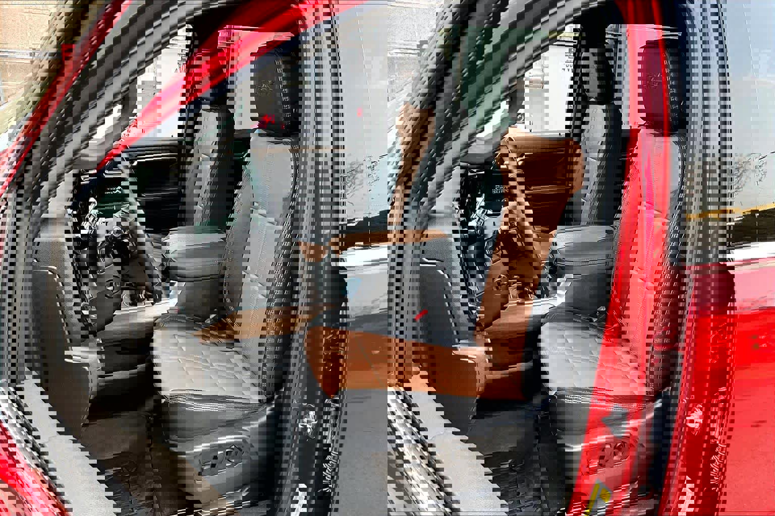 Used 2023 Chevrolet Silverado 1500 High Country w/ Technology Package image 10