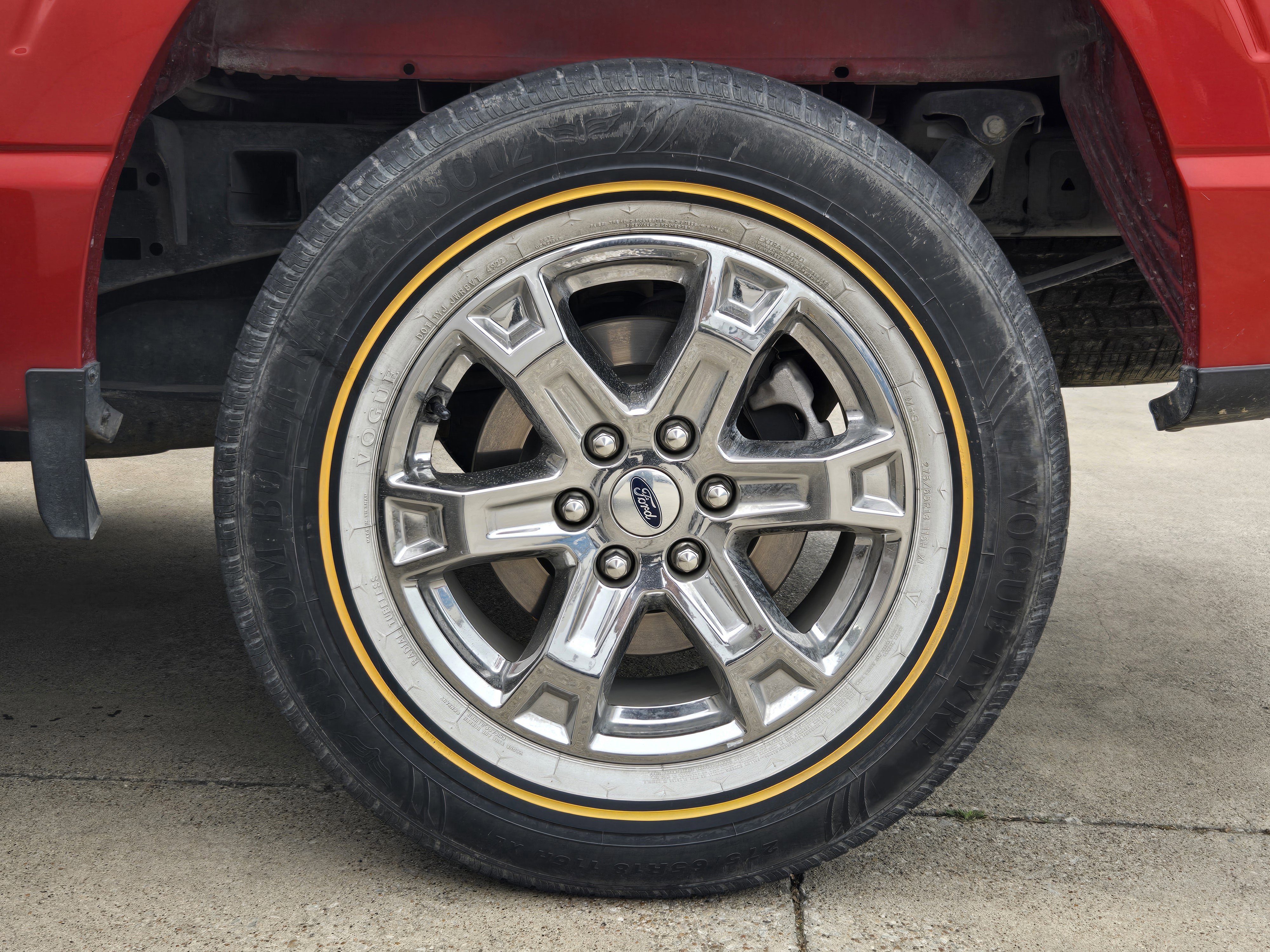 Certified 2023 Ford F150 XLT w/ Equipment Group 302A High image 8