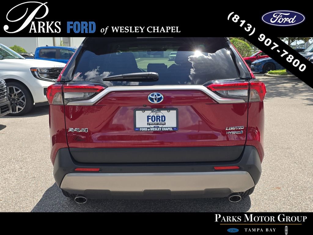 Used 2023 Toyota RAV4 Limited AWD/4WD image 5
