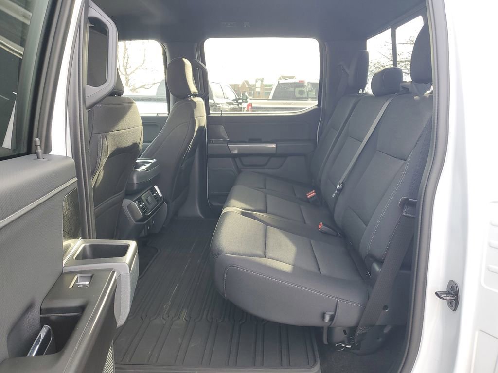 Certified 2022 Ford F150 XLT w/ Equipment Group 302A High image 9