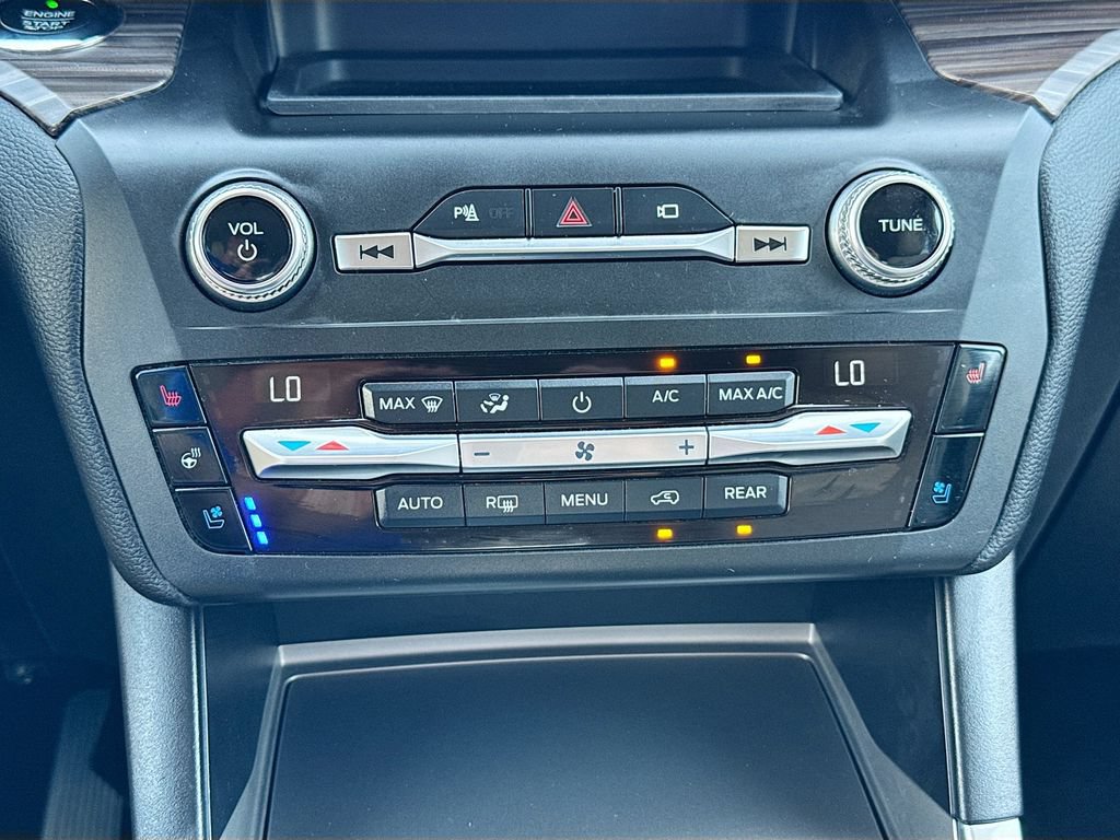 Certified 2020 Ford Explorer Limited RWD image 18