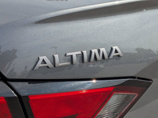 Used 2024 Nissan Altima 2.5 SV FWD image 31