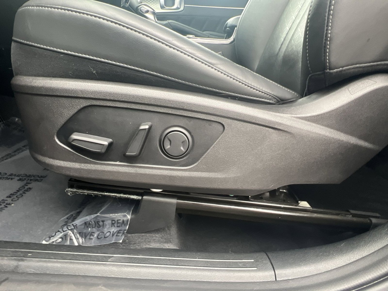 Used 2022 Kia Sorento SX image 14