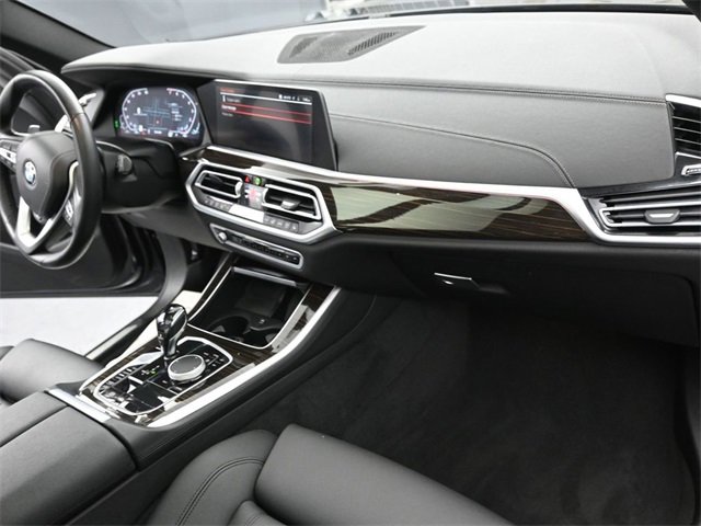 Used 2021 BMW X5 xDrive40i w/ Convenience Package image 26