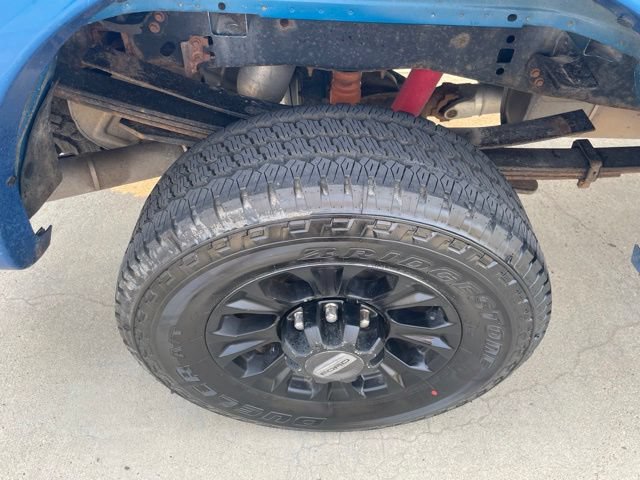 Certified 2020 Ford F250 XLT w/ Tremor Off-Road Package AWD/4WD image 4