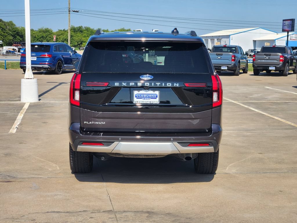 Certified 2025 Ford Expedition Platinum w/ Driver's Package AWD/4WD image 6