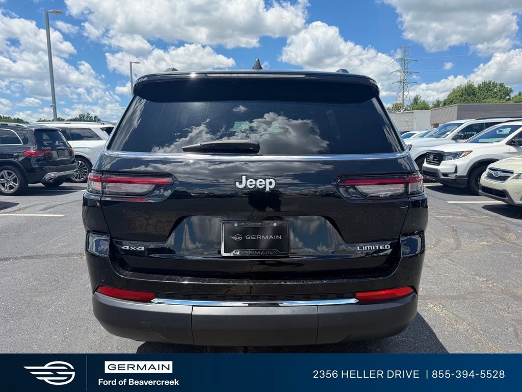 Used 2024 Jeep Grand Cherokee L Limited w/ Trailer Tow Package AWD/4WD image 7