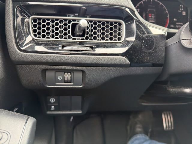 Used 2024 Honda Civic Sport image 15