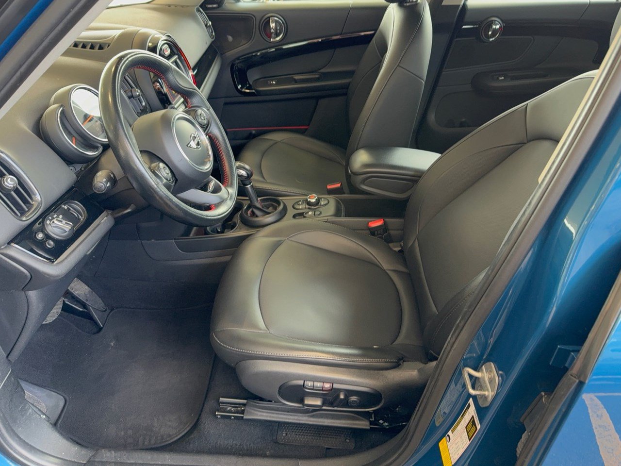 Used 2019 MINI Cooper Countryman S w/ Premium Package FWD image 5