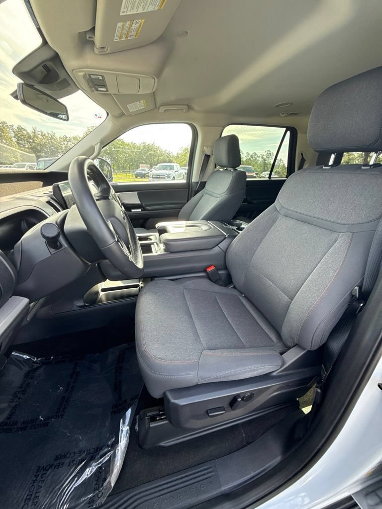 Certified 2025 Ford Expedition Max Active RWD image 10