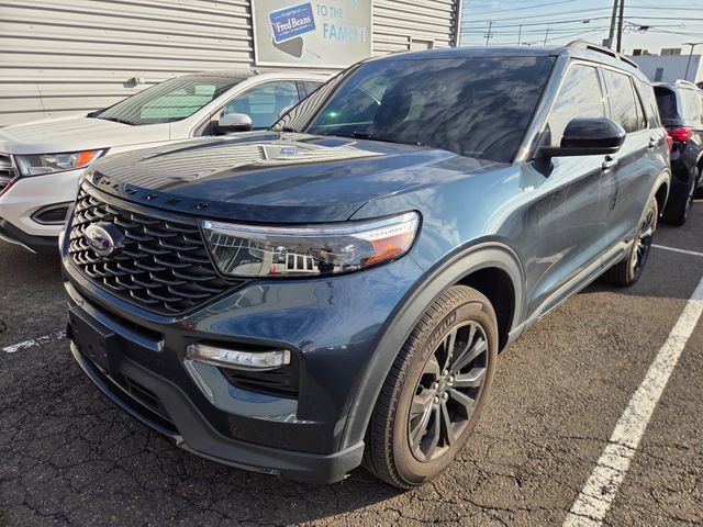 Certified 2024 Ford Explorer ST-Line w/ Class IV Trailer Tow Package video 2