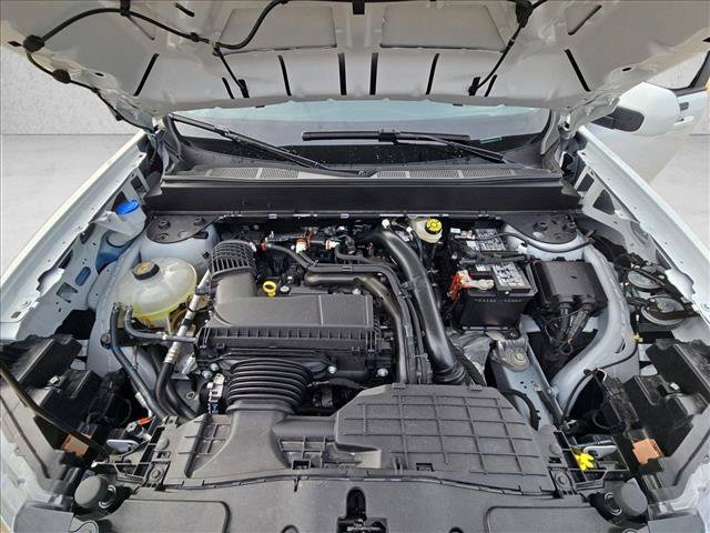 Certified 2025 Ford Maverick Lobo AWD/4WD image 20