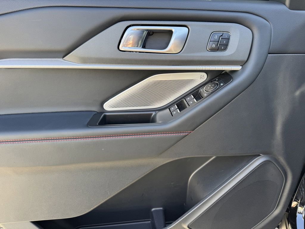 Certified 2025 Ford Explorer ST w/ Sun And Sound Package image 10