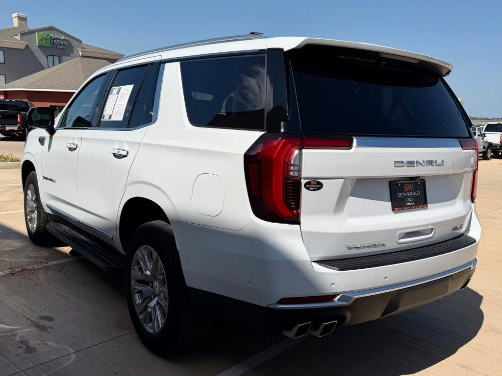 Used 2025 GMC Yukon Denali AWD/4WD image 7