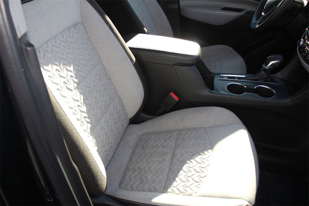 Used 2022 Chevrolet Equinox LS image 28