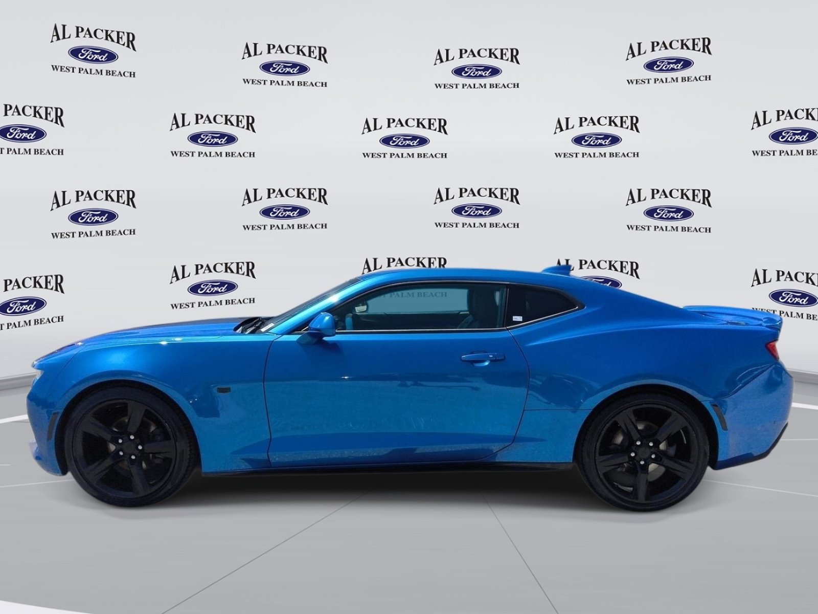 Used 2018 Chevrolet Camaro LT w/ RS Package RWD image 2