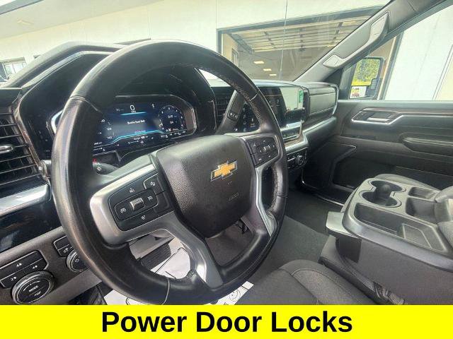 Used 2024 Chevrolet Silverado 2500 LT AWD/4WD image 18