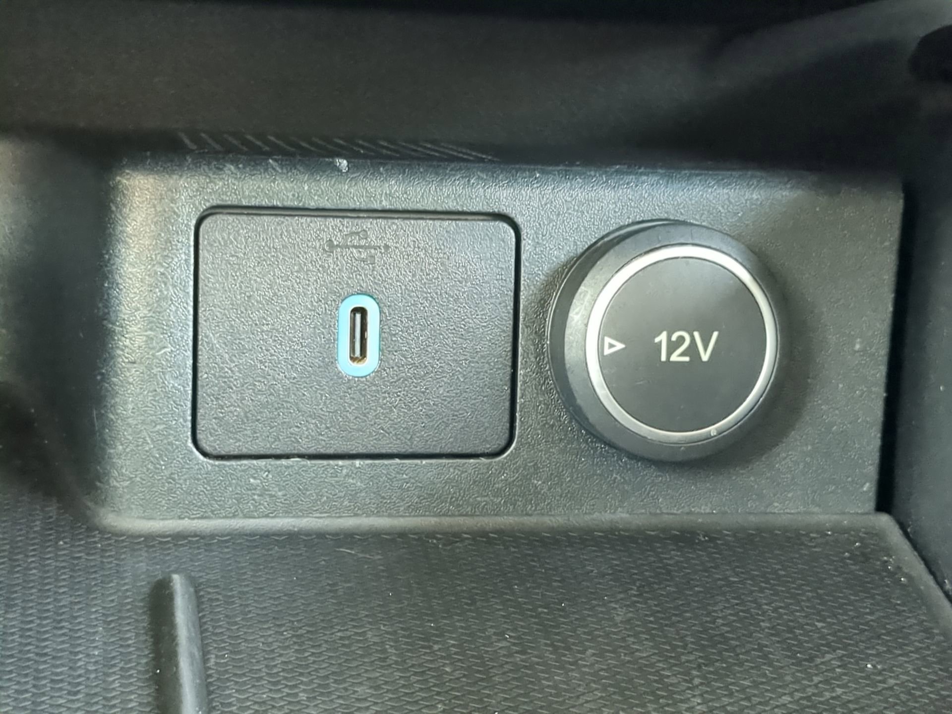 Certified 2020 Ford Escape SEL image 52